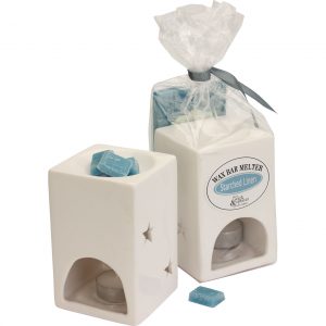 9237 On A Wick And A Prayer Starched Linen Melter Melter And Wax Bar Set